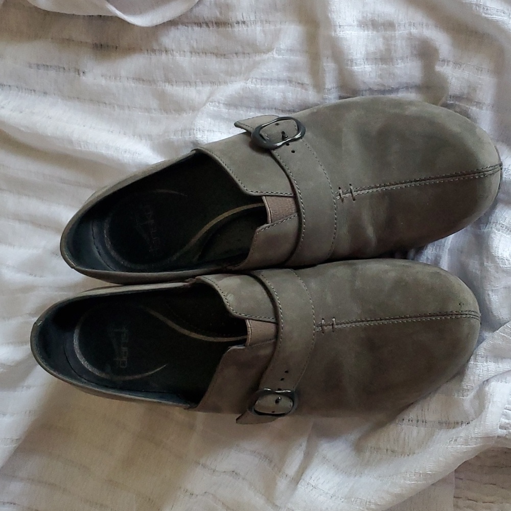 Dansko Tamara Nubuck Clog